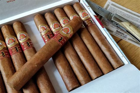 Cigar Review: Ramon Allones Superiores La Casa del Habano.